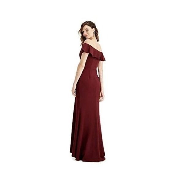 Betsy & Adam Off-The-Shoulder Gown Bordeaux Red Formal Evening Dress Size 4 - Picture 2 of 3